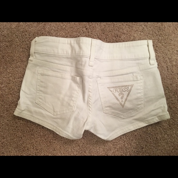 Guess - Picture 2 of 2